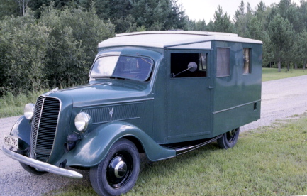 37Ford-OnTheRoad7a
