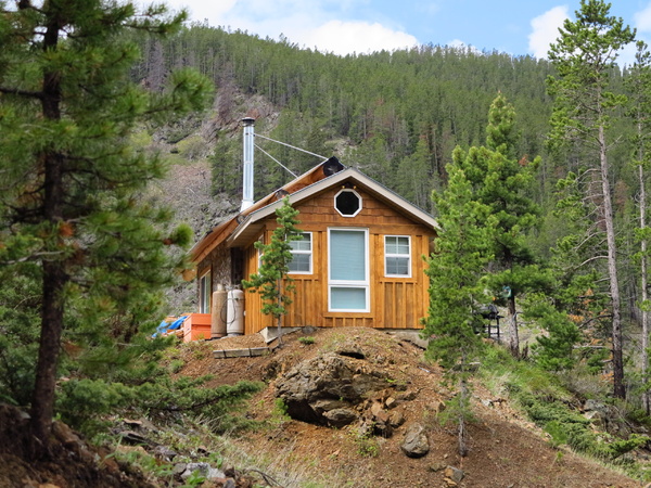 Wineglass Mountain cabin