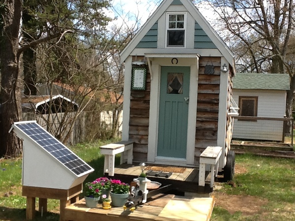 tiny house solar