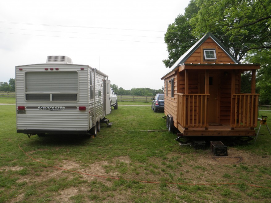 tiny house vs travel trailer