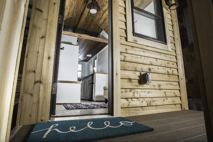The Roving move-in ready model is 154 square feet and DIY packages start at $6,884. For more information on how to customize a tiny home to your lifestyle visit 84tinyliving.com. (PRNewsFoto/84 Lumber Company)