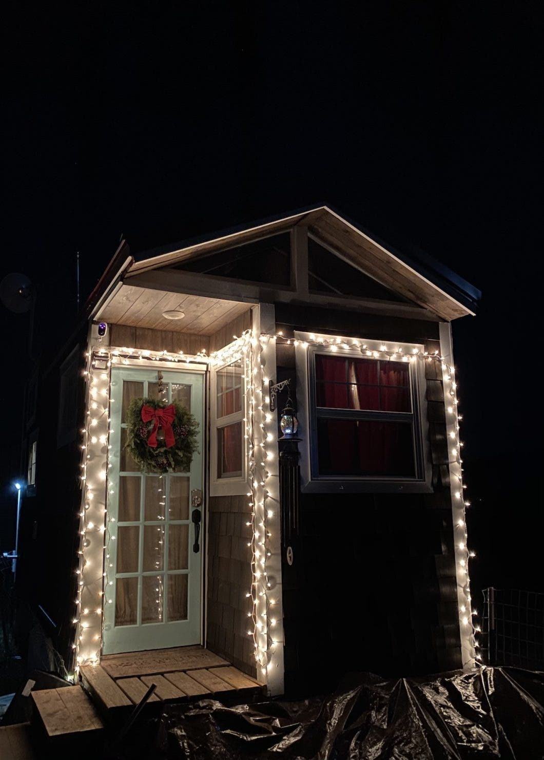 Tiny House Christmas lights 2